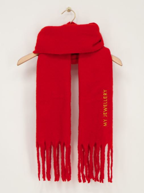 Roter Schal mit gedrehten Fransen